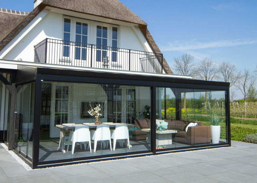 Profiline Glasschiebewand (4 spurig) - 02 profiline schiebewand schwarz 4spurig verasol 2 - pl-gsw-4sp-4000-schwarz