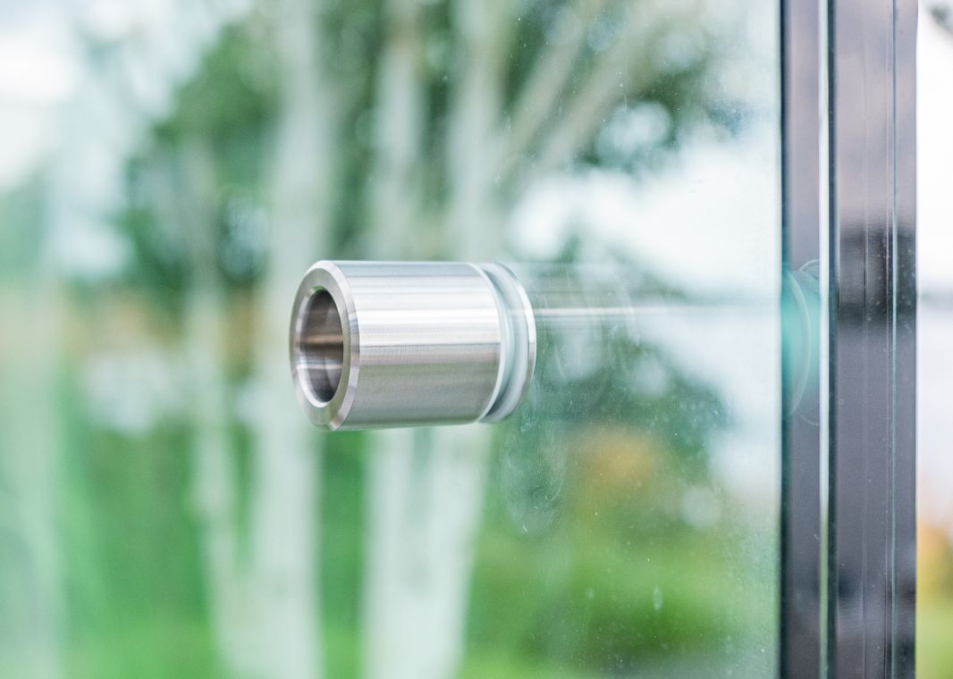 Profiline Glasschiebewand (4 spurig) - 06 profiline schiebewand anthrazit 4spurig verasol 1 - pl-gsw-4sp-3000-antr