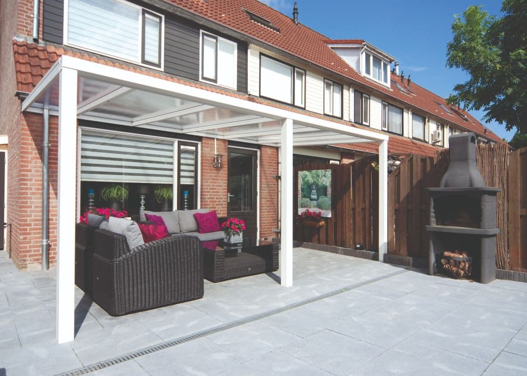 Greenline Terrassendach - 07 greenline weiss 7000 verasol 2 - greenline-weiss-7000x3555